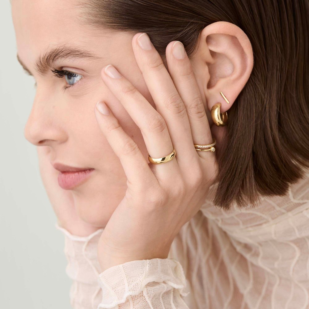 Mejuri 4mm Curve Band - 14k Yellow Gold