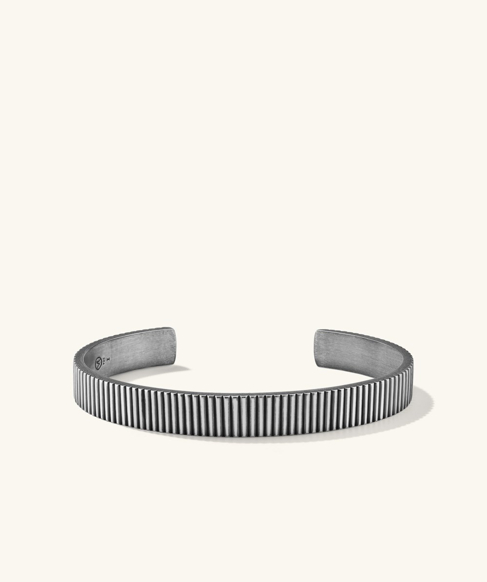 Mejuri Ribbed Cuff - Oxidized Sterling Silver Mejuri Ribbed Cuff - Oxidized Sterling Silver