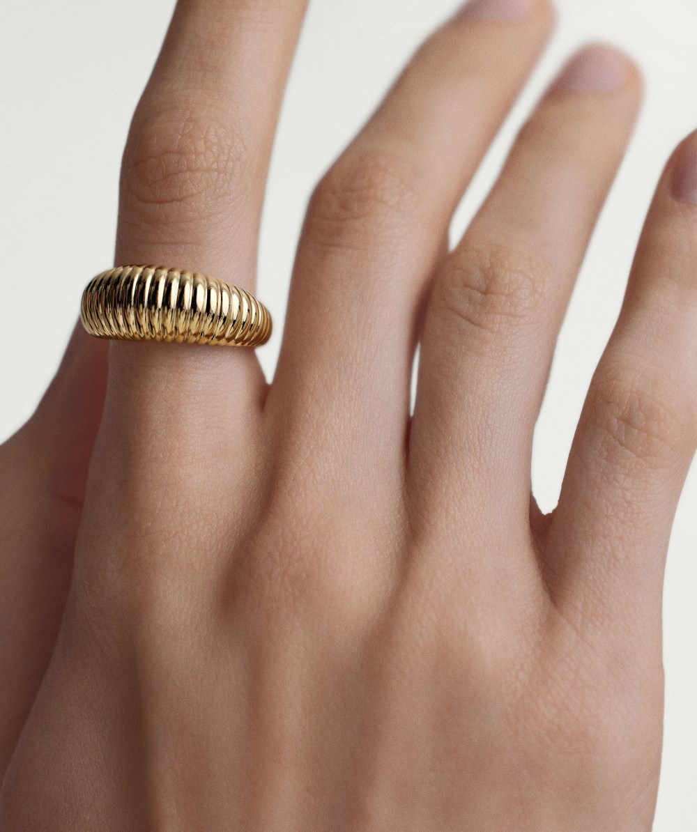 Mejuri Dôme Texture Ring - Gold Vermeil
