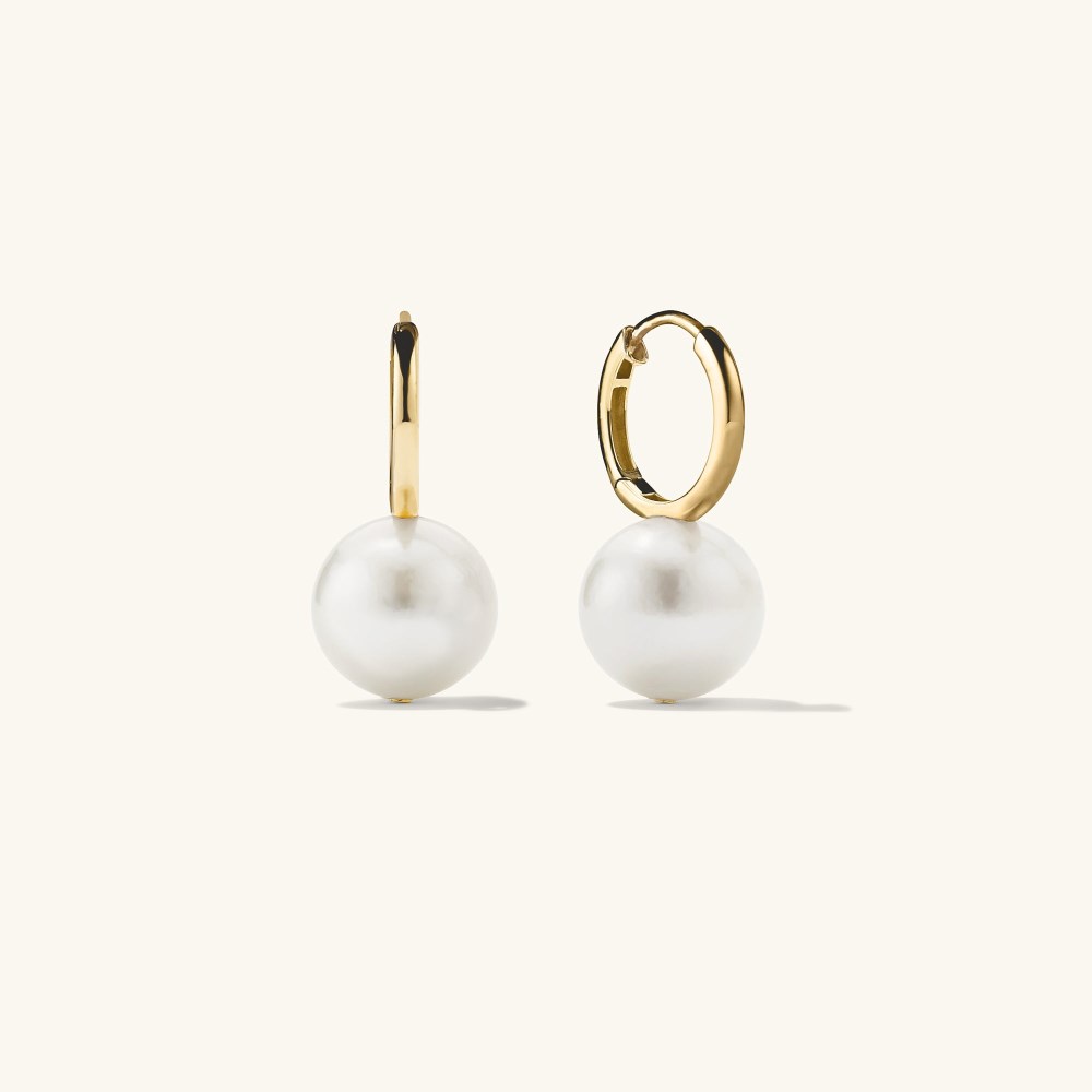 Mejuri Large Pearl Huggies - 14k Yellow Gold Mejuri Large Pearl Huggies - 14k Yellow Gold