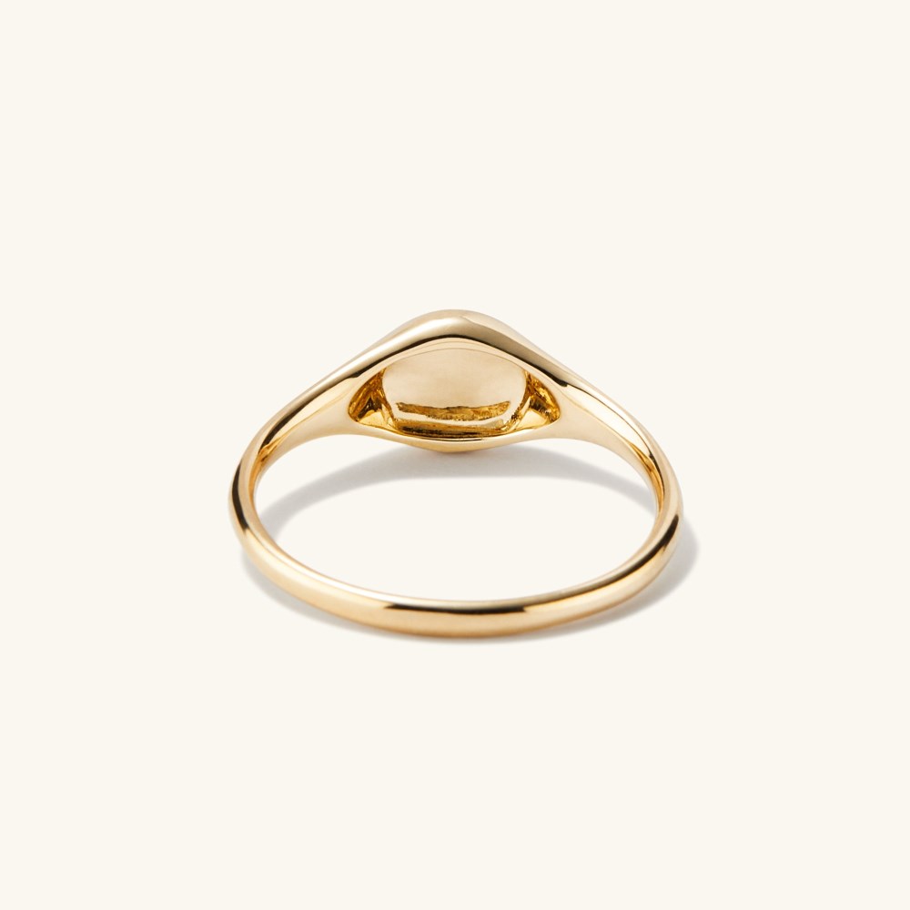 Mejuri Signet Pinky Ring - 14k Yellow Gold