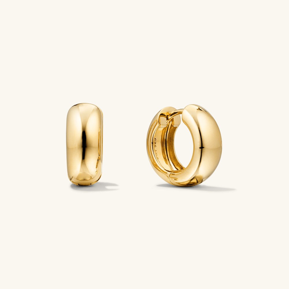 Mejuri Chunky Medium Hoops - Gold Vermeil Mejuri Chunky Medium Hoops - Gold Vermeil
