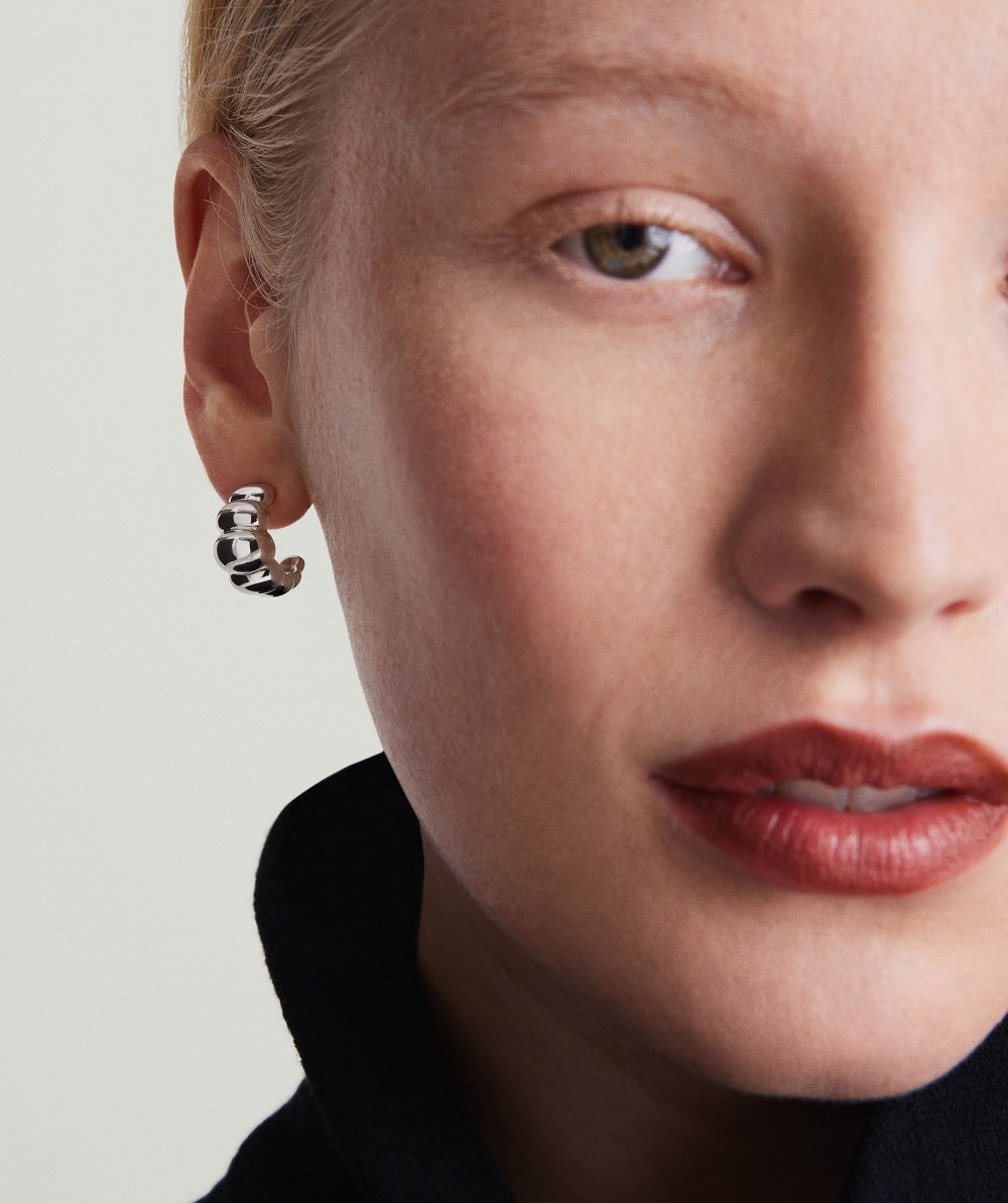 Mejuri Puffy Charlotte Hoops - Sterling Silver