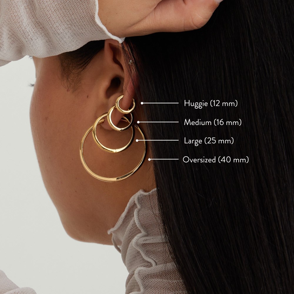Mejuri Tube Medium Hoops - Gold Vermeil