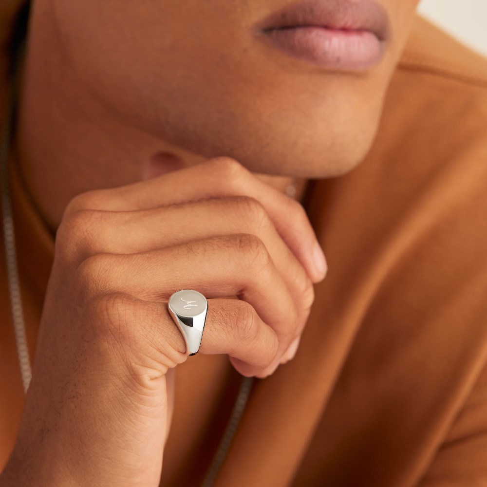 Mejuri Bold Round Signet Ring - Sterling Silver