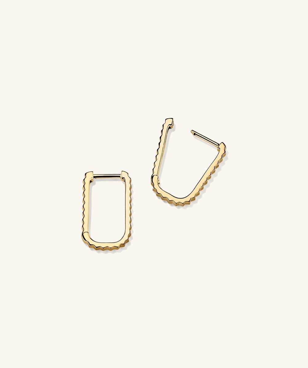 Mejuri Pleated Medium U Hoops - 14k Yellow Gold
