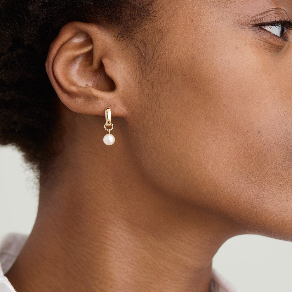 Mejuri Single Pearl Hoop Charm - 14k Yellow Gold