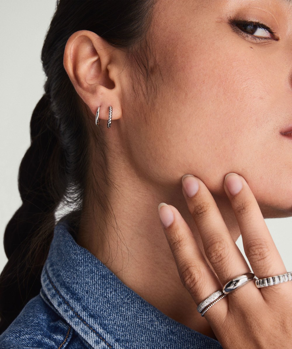 Mejuri Beaded Huggie Hoops - 14k White Gold