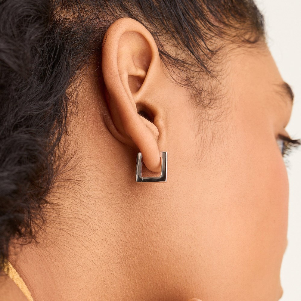 Mejuri Block Small Hoops - Sterling Silver