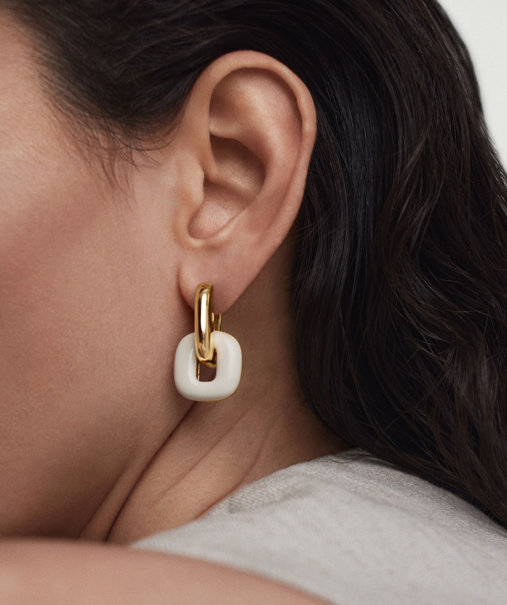 Mejuri Stevie Hoops - Gold Vermeil, Cream Enamel