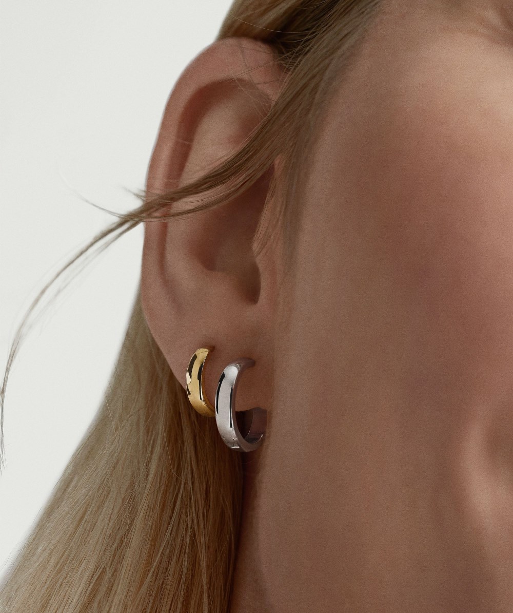 Mejuri Bold Small Hoops - Sterling Silver