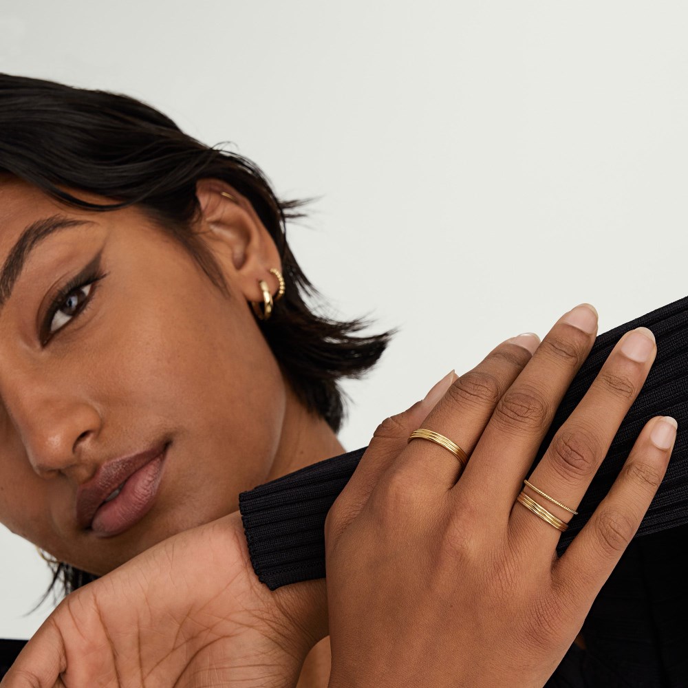 Mejuri Coil Stacker Ring - Gold Vermeil